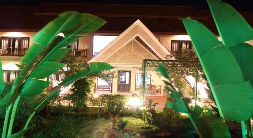 Daosavanh Resort & Spa Hotel Savannakhet Exteriér fotografie